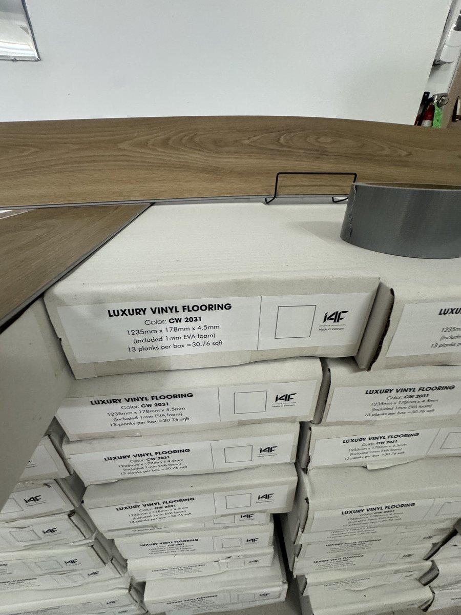 Luxury Vinyl Plank Flooring - CW 2031